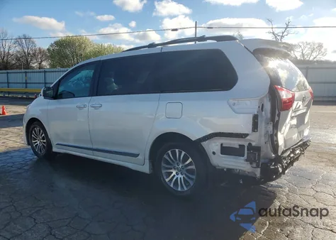 2018 Toyota Sienna Xle 8-Passenger из США, поврежденный, VIN 5TDYZ3DC4JS921165
